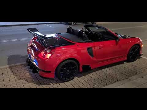 my 02 toyota mr2 spyder (part 8) the carbon fibre hood (sold)