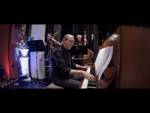 "Al Maestro con Nostalgia" by Orquesta Atípica Stuttgart live im Mareissaal Kolbermoor