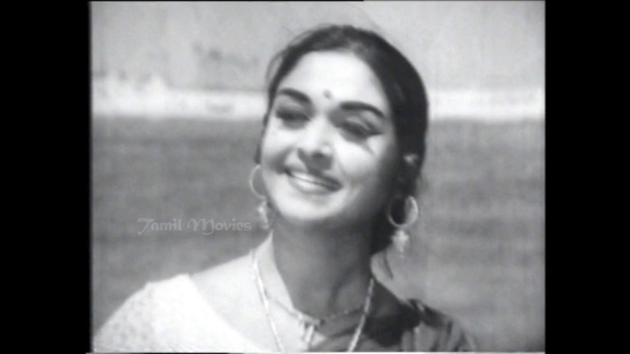 Naan Paadiya Mudhal Song Lyrics | Aindhu Laksham