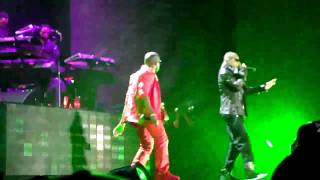 Kanye West f. Jay Z, Nicki Minaj - Monster (Live New York Yankee Stadium)
