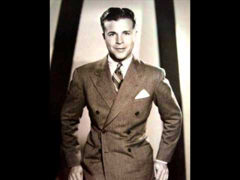 Dick Powell - Moonlight On The Campus (1937)