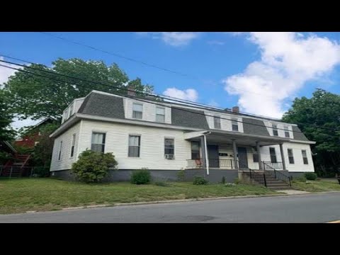 37 Bay Street, Taunton, MA Presented by Daniel Gouveia.