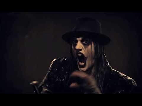 Torn apart reversed but not reversed with singer growls without noises