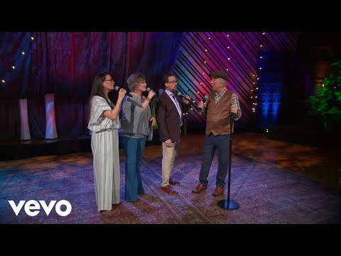 The Martins - The Diff'rence Is In Me (Live) ft. Bill Gaither