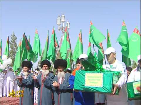 Denow stadion acylyshy