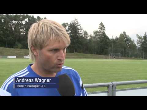 Engagierte Kicker – Red Power-Team trainiert erstmals für Traumspiel in Deggendorf!