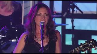 The Bangles- If she knew what she wants  (Jimmy Kimmel 2011)