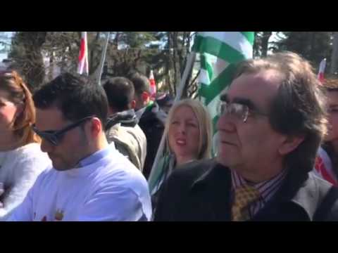 Manifestazione contro chiusura punto nascita Sulmona