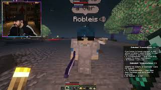 ROBLEIS puede dormir en cualquier cama XD 🤣 QSMP