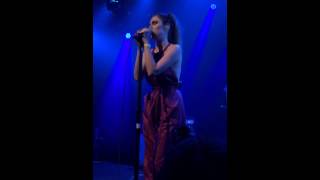 Ryn Weaver- Intro of Runaway- San Francisco- The Independent 2015