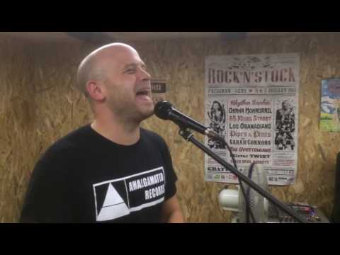 The Upsttemians - Mellow Mood (Bob Marley Cover)