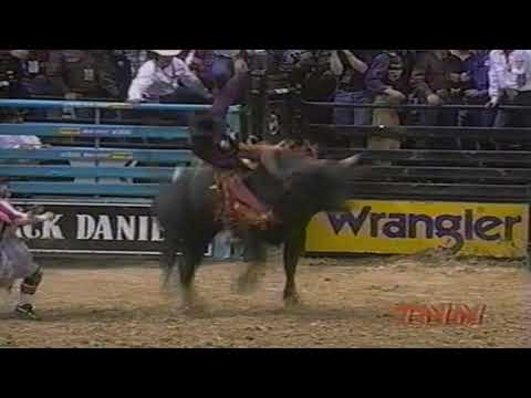 Rampage bucks Bubba Dunn - 98 PBR Finals