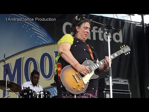 Joanna Connor -  Please Help - album 4801 South Indiana Avenue - 2021