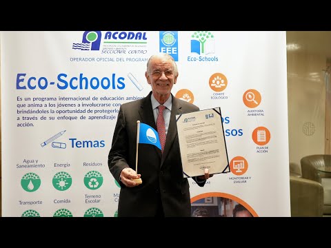 Salinas del Rey, primera playa deportiva de América certificada con Bandera Azul