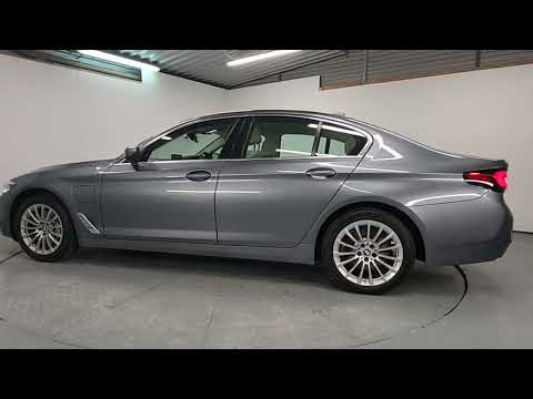 BMW 5-Series 530e SE - Image 2