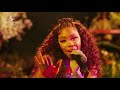 SZA Normal Girl In Bloom Live