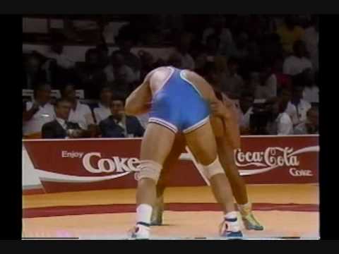 Boris Bovdaiev (URS) vs Akaishi Kosei (JPN)