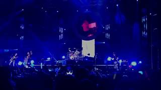 [FanCam] CNBLUE  BETWEEN US IN TAIPEI - CATCH ME -