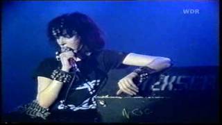 Siouxsie And The Banshees - Eve White / Eve Black (1981) Köln, Germany