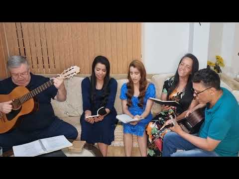 HINO 122 CCB - ALEGREI-ME QUANDO ME DISSERAM... / Jonas de Astorga e Família Nogueira