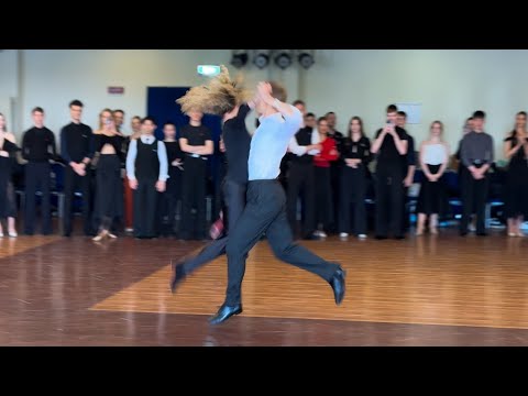 Arunas Bizokas & Edita Daniute - Dancing after 18 years Quickstep Again !