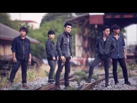 ฉัน 19 วิธีการเพิ่มเต้านม ผู้หญิงฝรั่งเศสที่มีหน้าอกเล็ก