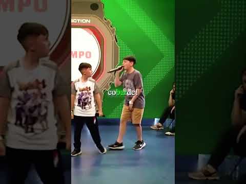 Batalla de rap entre 2 niños! 😳
