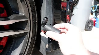 FORD FOCUS WINSHIELD WASHER PUMP REPAIR / REPLACE