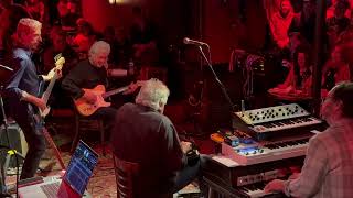 Club d’Elf late show finale