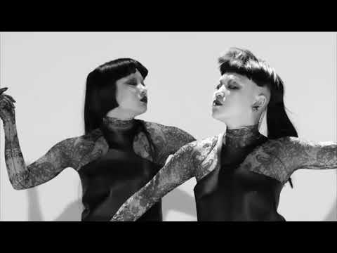 Runabout - Runabout - R06