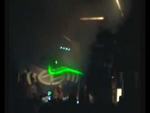 Kevin Isaacs & Tallawah (part 1) - live at Reggae Central (NL)