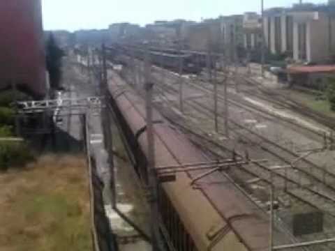 E 652-003 con treno merci