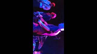 Guided by Voices, "I Am a Tree"