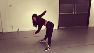 &quot;Oye Mi Canto&quot; - N.O.R.E, Nina Sky - Reggaeton Choreography