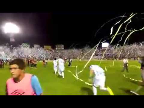 "Recibimiento de la inimitable| Atletico Tucuman 5-0 Los Andes 2015" Barra: La Inimitable &bull; Club: Atlético Tucumán
