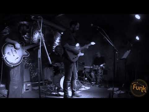 MalaFunk at  "La Bodegueta de Viladecans", playing "A GO GO" by John Scofield