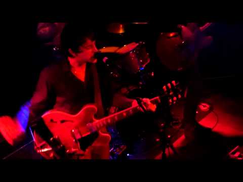 Miles Kane - Telepathy @ Bitterzoet (2/5)