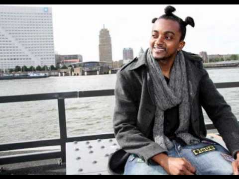 claudio skia ft milena tavares mama