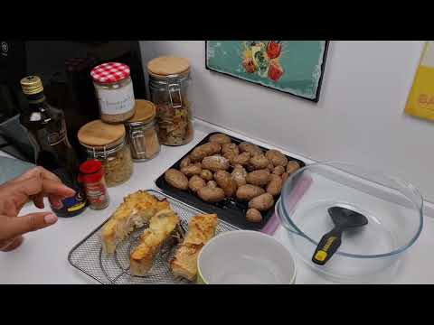 Bacalhau com batatas a murro - one of the first dishes I learned from my portuguese mother-in-law