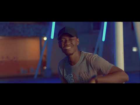 Sphinx feat  Druey & Baxon   Errthang Official MusicVideo