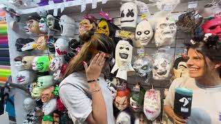 Desde $900 podés empezar a armar tu disfraz para Halloween en San Juan