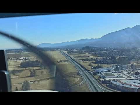 C172 Landing at Lesce Bled Airport