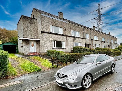 Penilee. Spacious Two-Bedroom End-Terrace Home with SUBSTANTIAL REAR GARDEN.