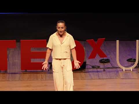 TED Talk Mariana de Andrade