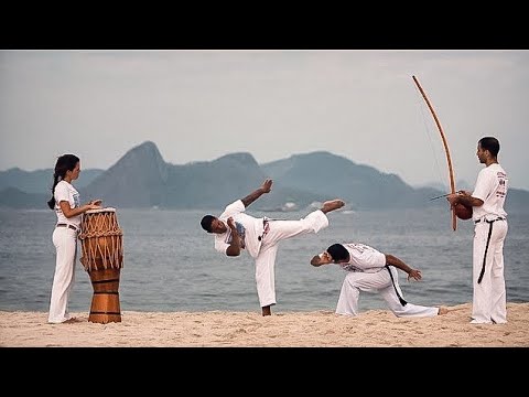 𝒯𝓇𝒶𝒹𝒾𝓉𝒾ℴ𝓃𝒶𝓁  capoeira 𝓉𝓌ℴ 𝒽ℴ𝓊𝓇𝓈