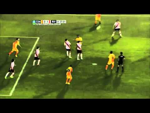 Doble salvada en la línea de Crucero - Crucero del Norte 0 - 1 River