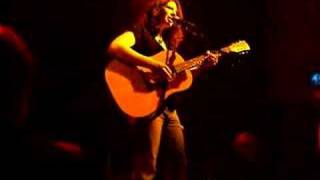 Kris Delmhorst - Broken White Line