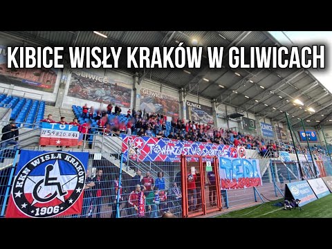 Kibice Wisły Kraków w meczu z Piastem w Gliwicach 17.05.2021