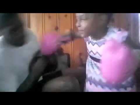 -Mädchen verhaut Vater# KRASS