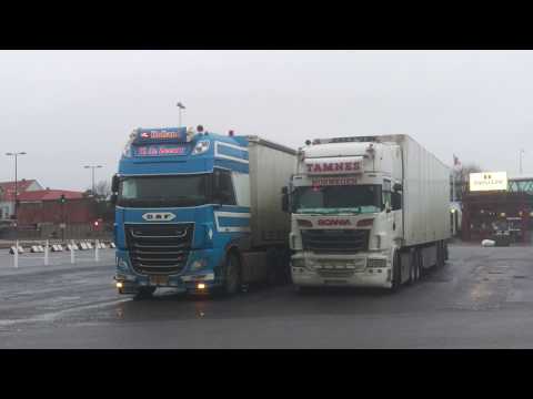 Warm and Cold winterdays - Norway Trucking - WV 14